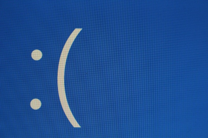 Animated image of the blue screen of death.